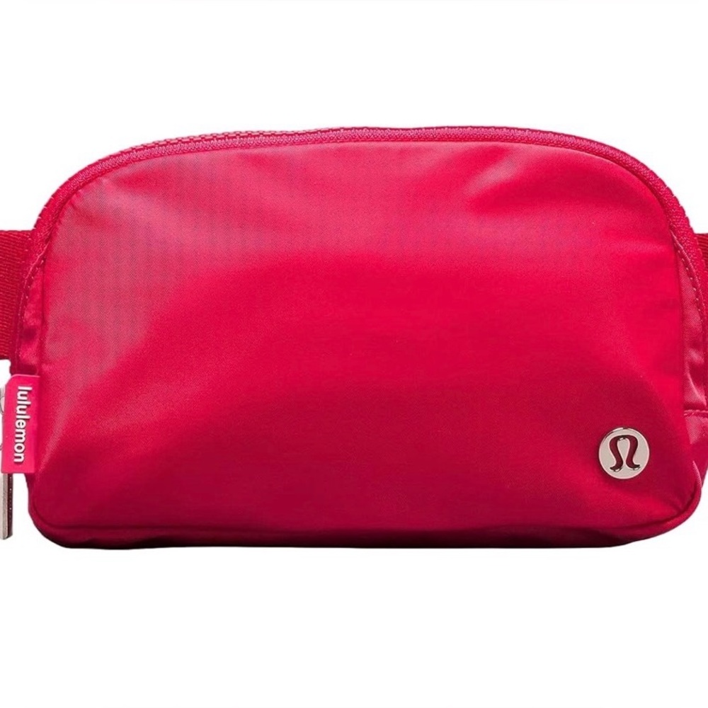 NWT Lululemon Athletica Everywhere Belt Bag Hot Pink (Lipgloss) Perfect Gift 1L